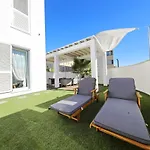 Doel Apartman Zára