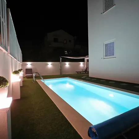 Апартаменты Doel *